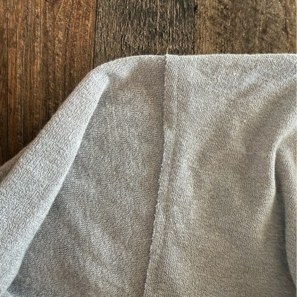 NWOT Quarter Buttoned Cropped Hoodie - Picture 8 of 11